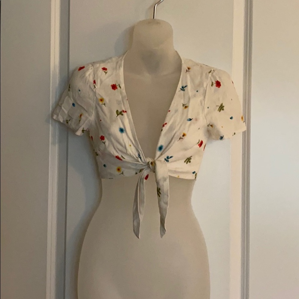 Forever21 Wildflower Tie Front Crop Top